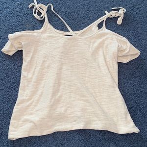 American Eagle off the shoulder tied top!